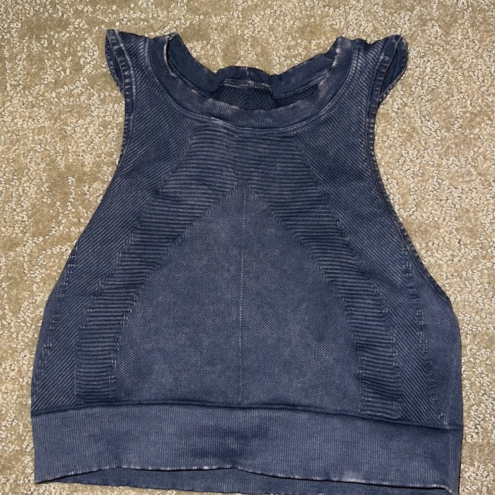 Nux one by one seamless yoga crop top